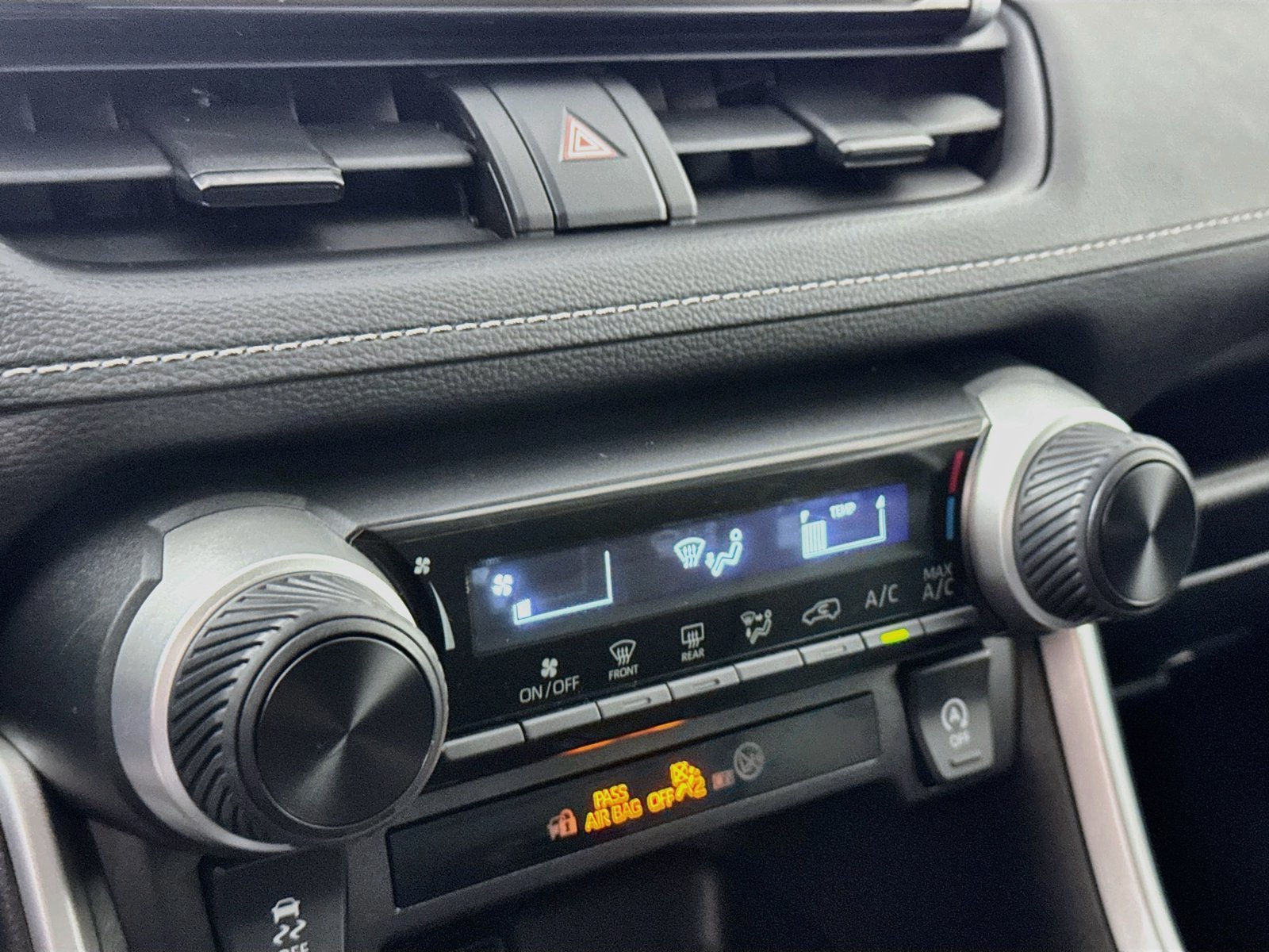 Certified 2023 Toyota RAV4 LE AWD/4WD image 12