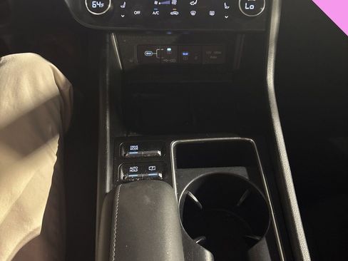 Used 2024 Hyundai Sonata SEL w/ Convenience Package image 14