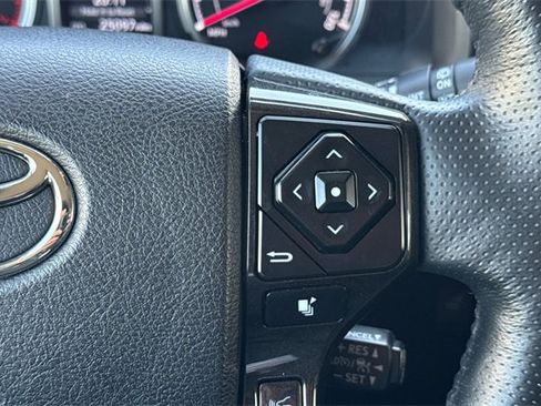 Used 2023 Toyota 4Runner TRD Off-Road Premium image 30