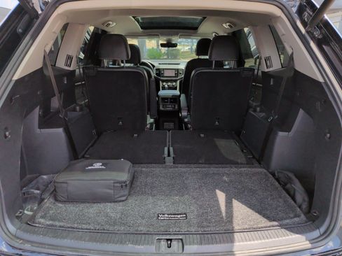 Used 2023 Volkswagen Atlas SEL Premium AWD/4WD image 33
