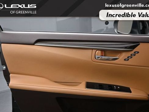 Used 2017 Lexus ES 350 w/ Luxury Package FWD image 19