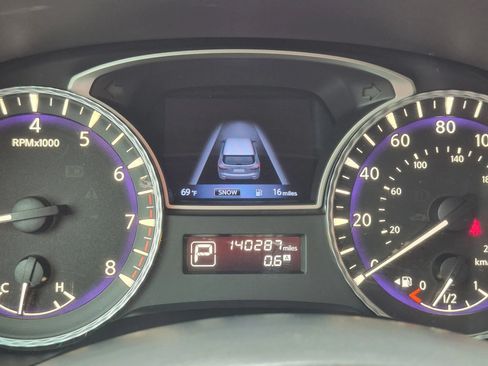 Used 2019 INFINITI QX60 Luxe w/ Essential Package FWD image 12