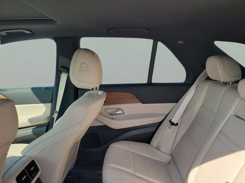Certified 2026 Mercedes-Benz GLE 350 4MATIC image 9