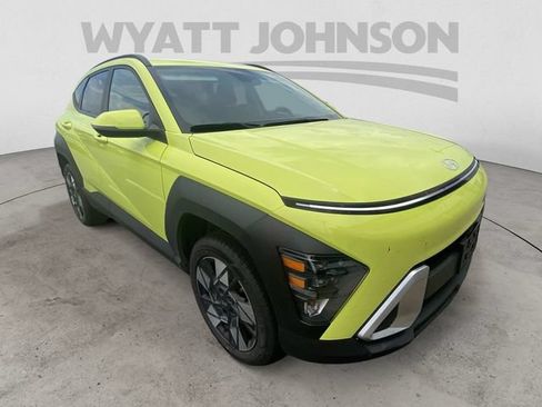 Used 2024 Hyundai Kona SEL AWD/4WD image 14