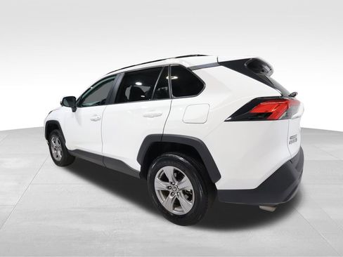 Used 2025 Toyota RAV4 XLE image 2