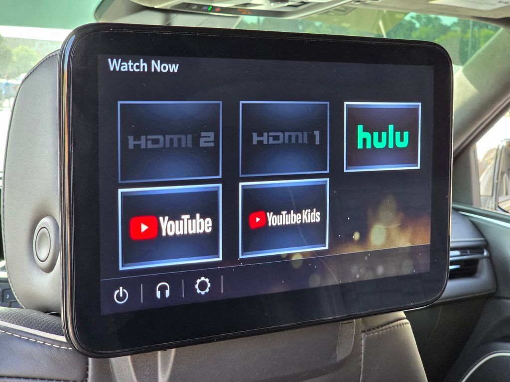 Used 2023 Cadillac Escalade V w/ Heavy-Duty Trailer Package AWD/4WD image 14