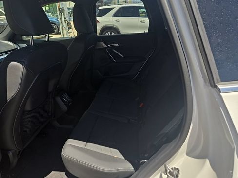 Used 2023 BMW X1 xDrive28i w/ Premium Package AWD/4WD image 7