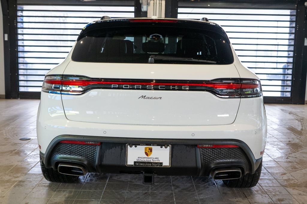 Certified 2026 Porsche Macan AWD/4WD image 8