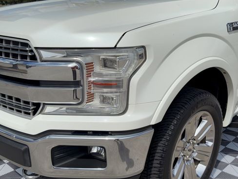 Used 2020 Ford F150 Lariat w/ Equipment Group 502A Luxury AWD/4WD image 12