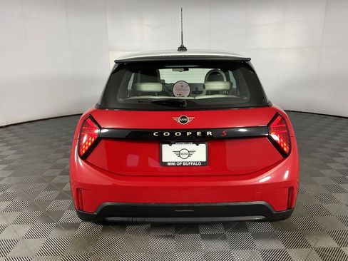 Used 2025 MINI Cooper S image 18