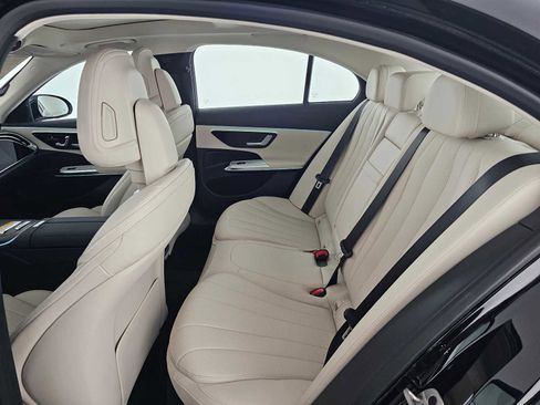 New 2026 Mercedes-Benz E 350 Sedan image 16