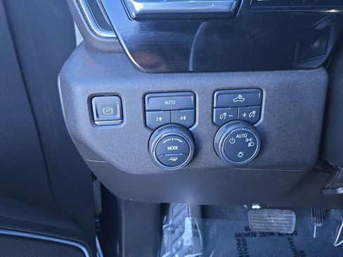 Used 2023 Chevrolet Silverado 1500 LT image 19