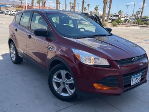 Used 2014 Ford Escape S FWD image 1