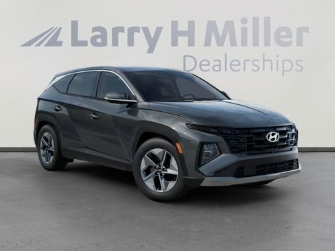 New 2026 Hyundai Tucson SEL FWD image 2