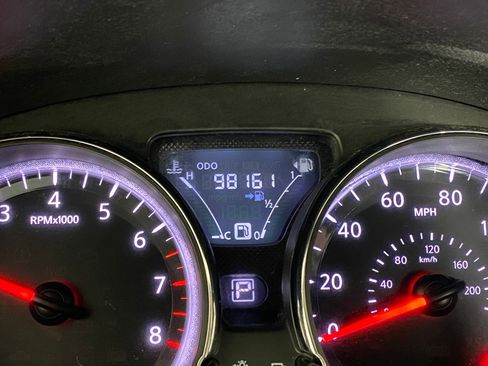 Used 2017 Nissan Versa SV image 20