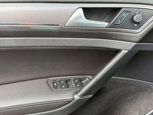 Used 2019 Volkswagen Golf Alltrack SEL AWD/4WD image 11