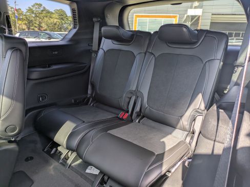 New 2025 Jeep Grand Cherokee L Altitude image 13