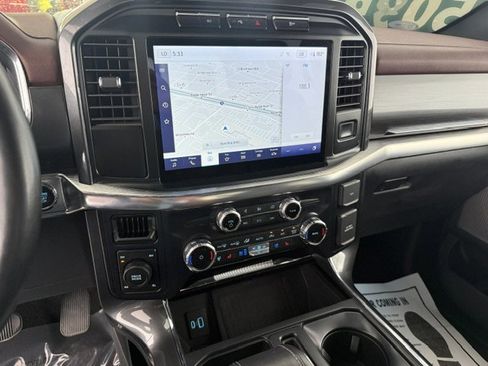 Used 2022 Ford F150 Lariat w/ Equipment Group 502A High AWD/4WD image 11