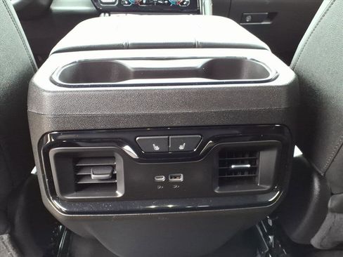 Certified 2024 GMC Sierra 1500 AT4 w/ Technology Package image 15