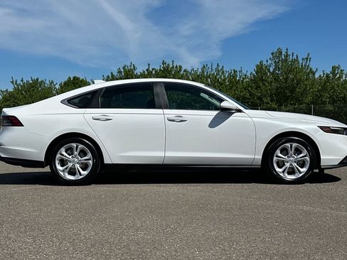 New 2026 Honda Accord LX image 2