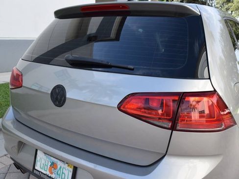 Used 2015 Volkswagen Golf TDI S FWD image 22
