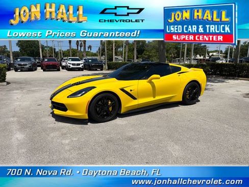 Used 2016 Chevrolet Corvette Stingray Coupe w/ Battery Protection Package RWD image 2