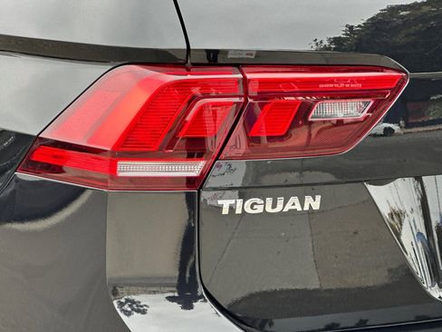 Used 2020 Volkswagen Tiguan S FWD image 27