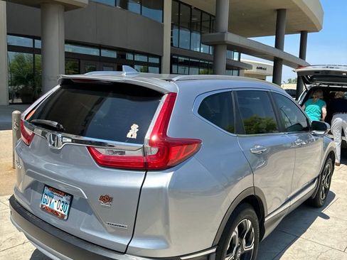Used 2017 Honda CR-V Touring image 5