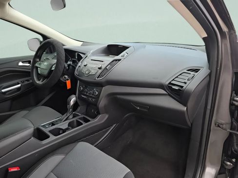 Used 2018 Ford Escape SE FWD image 5