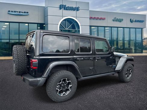 Used 2023 Jeep Wrangler Unlimited Rubicon 4xe w/ Steel Bumper Group AWD/4WD image 3