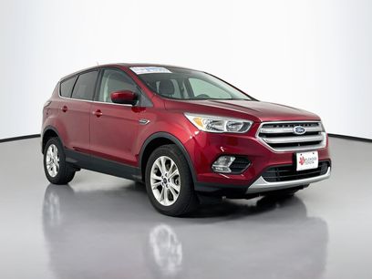 Used 2017 Ford Escape SE w/ SE Cold Weather Package