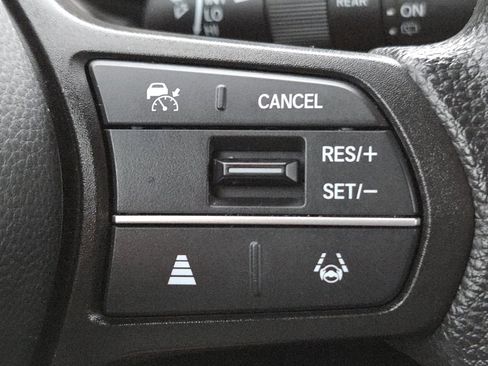 Certified 2025 Honda CR-V EX image 10