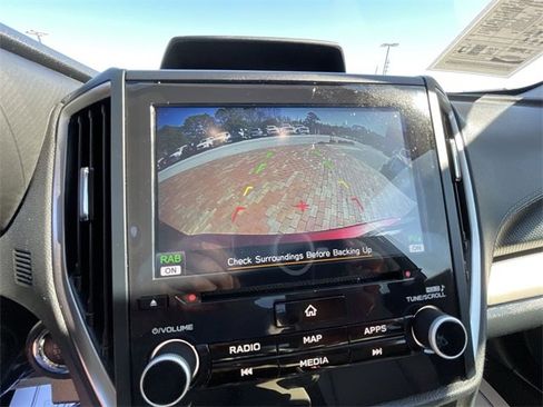 Used 2023 Subaru Forester Limited image 17