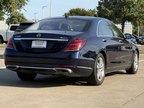 Used 2020 Mercedes-Benz S 560 4MATIC Sedan w/ Premium Package image 4