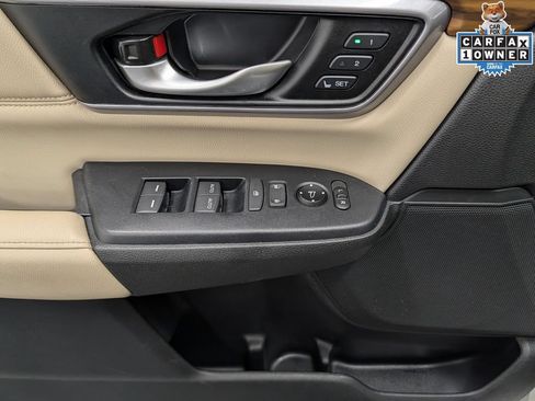 Used 2017 Honda CR-V EX-L image 9