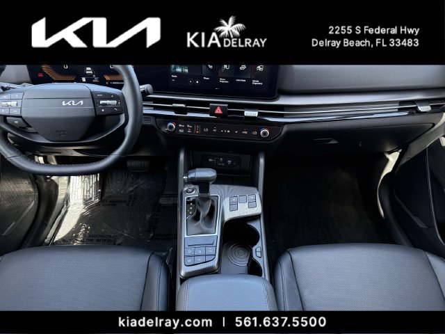 Used 2026 Kia Sportage EX w/ EX Panorama Roof Package FWD image 13