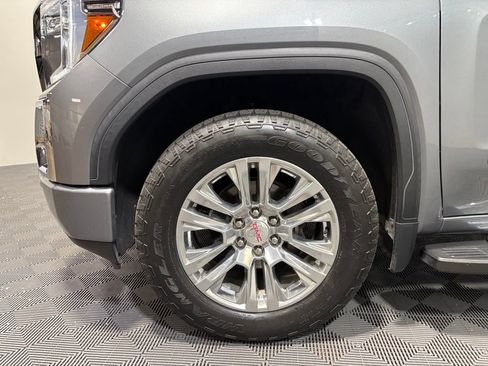 Used 2021 GMC Sierra 1500 Denali w/ Technology Package AWD/4WD image 9