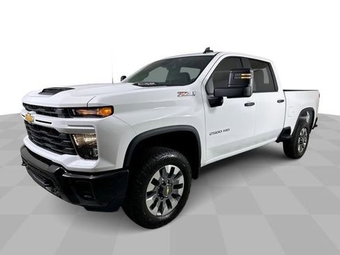New 2026 Chevrolet Silverado 2500 Custom w/ Custom Value Package AWD/4WD image 4
