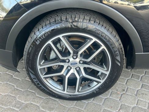 Used 2016 Ford Explorer Sport w/ Equipment Group 401A image 16