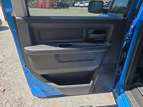 Used 2022 RAM 1500 Express w/ Wheel & Sound Group AWD/4WD image 14