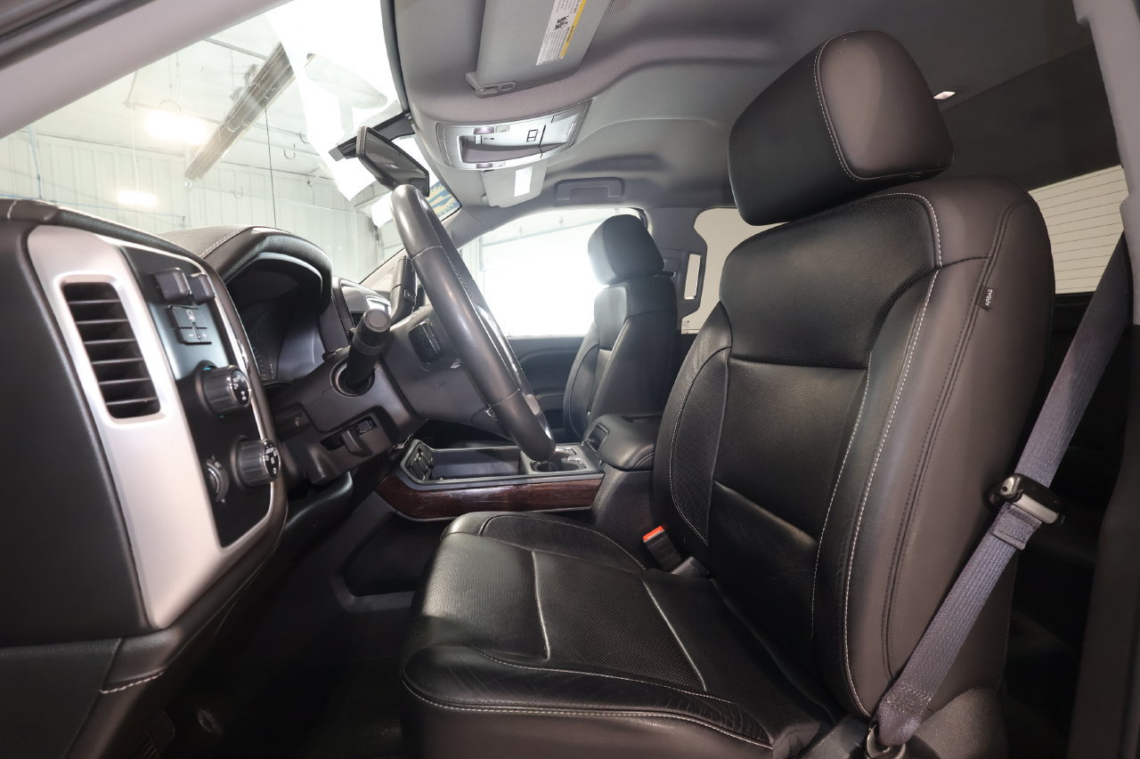 Used 2017 GMC Sierra 1500 SLT w/ SLT Premium Package AWD/4WD image 13