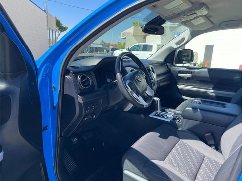 Used 2020 Toyota Tundra SR5 w/ TRD Off-Road Package image 17