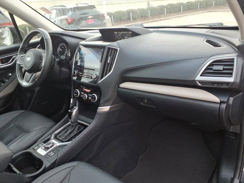 Used 2022 Subaru Forester Limited image 16