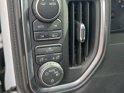 Used 2020 Chevrolet Silverado 1500 LT w/ All-Star Edition AWD/4WD image 23