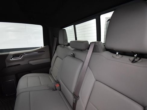 Used 2022 Chevrolet Silverado 1500 LTZ w/ LTZ Convenience Package II image 12