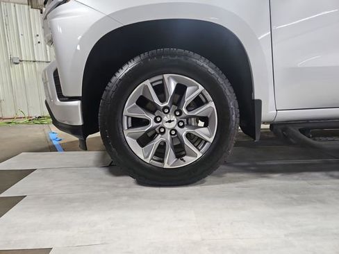 Used 2019 Chevrolet Silverado 1500 RST image 23