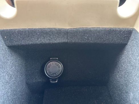 Used 2018 Subaru Outback 2.5i Limited image 27