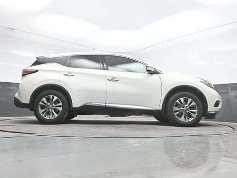 Used 2018 Nissan Murano S AWD/4WD image 40