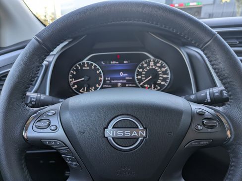 Certified 2024 Nissan Murano SV image 29