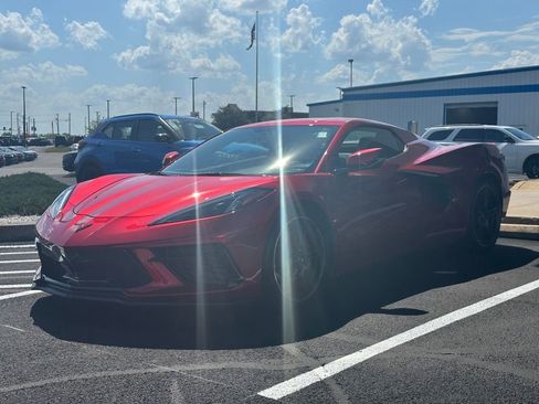 Certified 2022 Chevrolet Corvette Stingray Convertible w/ 1LT RWD image 9